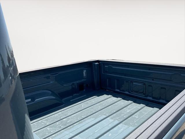new 2025 Jeep Gladiator car, priced at $55,015