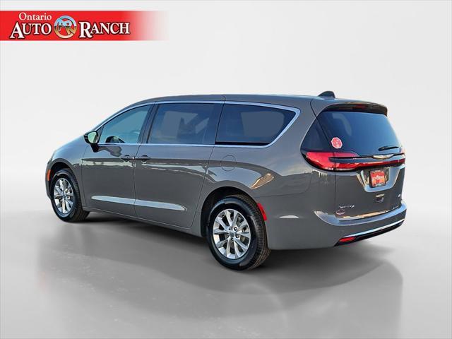 new 2025 Chrysler Pacifica car, priced at $41,800
