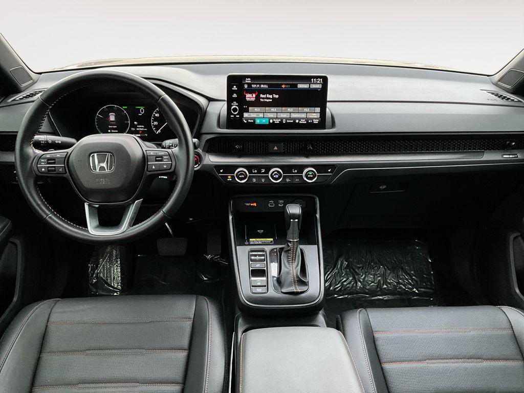 used 2025 Honda CR-V Hybrid car, priced at $38,000