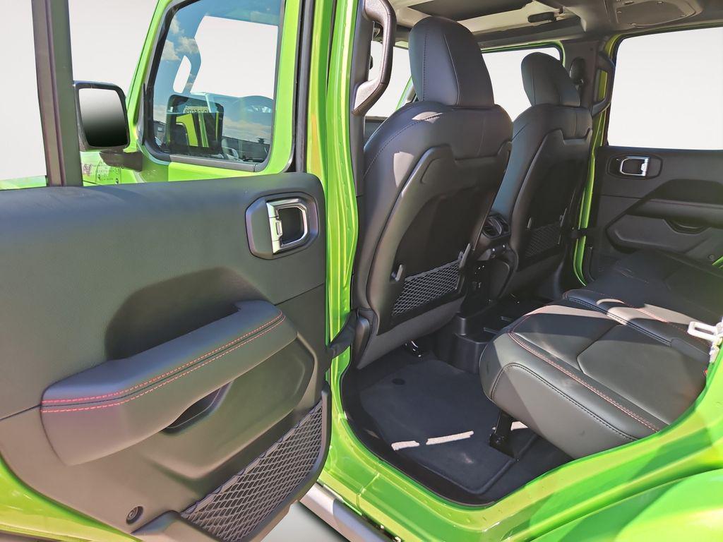 new 2025 Jeep Wrangler car, priced at $59,895