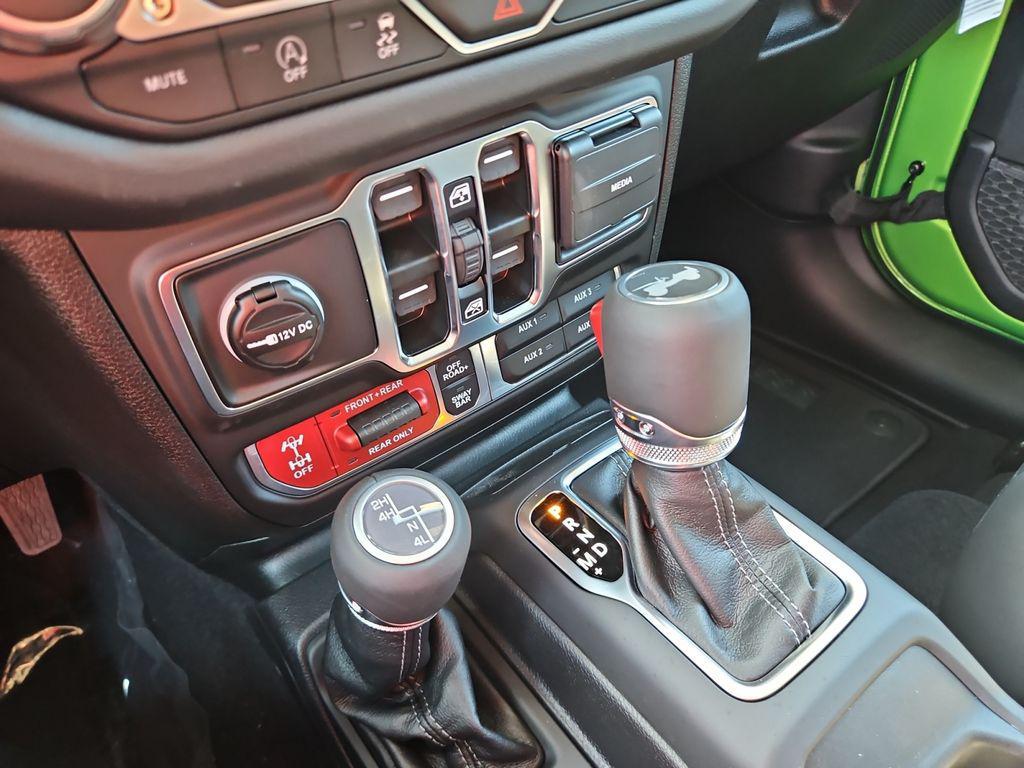 new 2025 Jeep Wrangler car, priced at $59,895