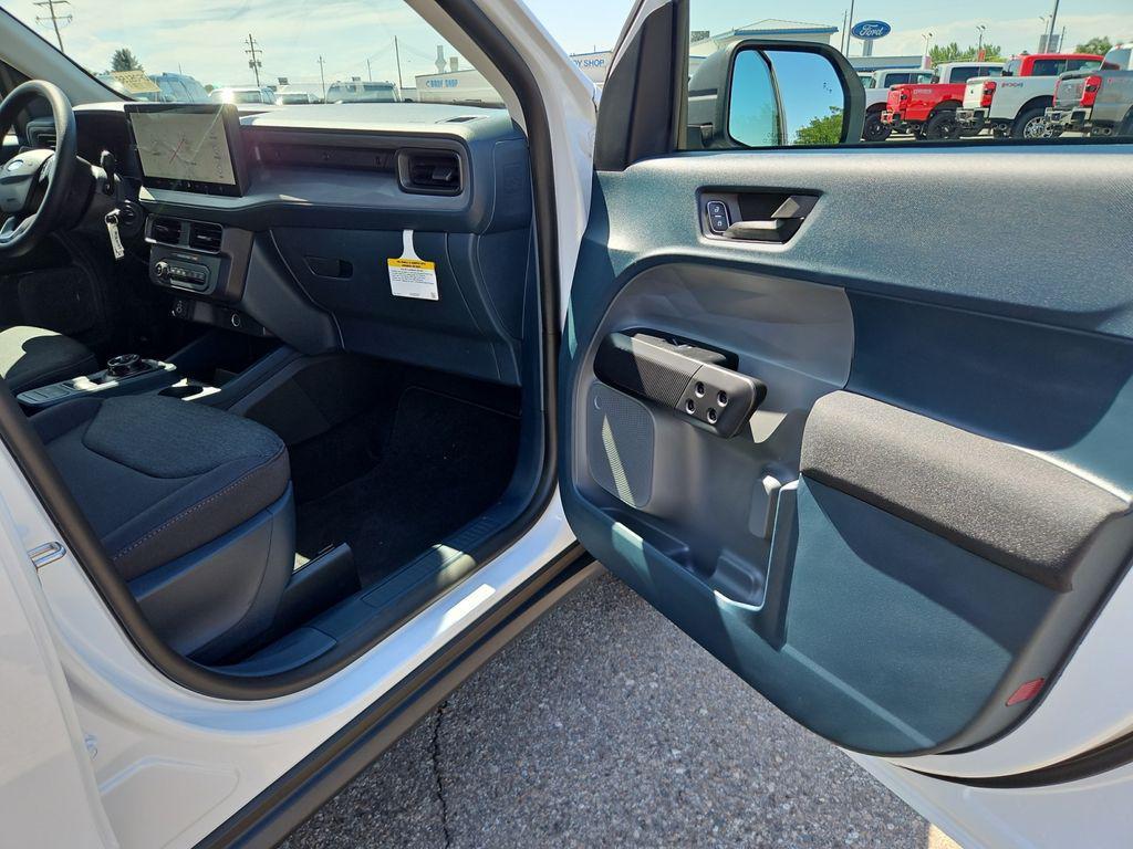new 2025 Ford Maverick car, priced at $28,915