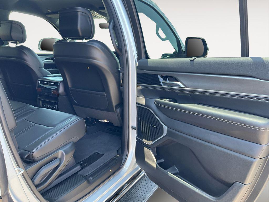 new 2025 Jeep Wagoneer car, priced at $62,472