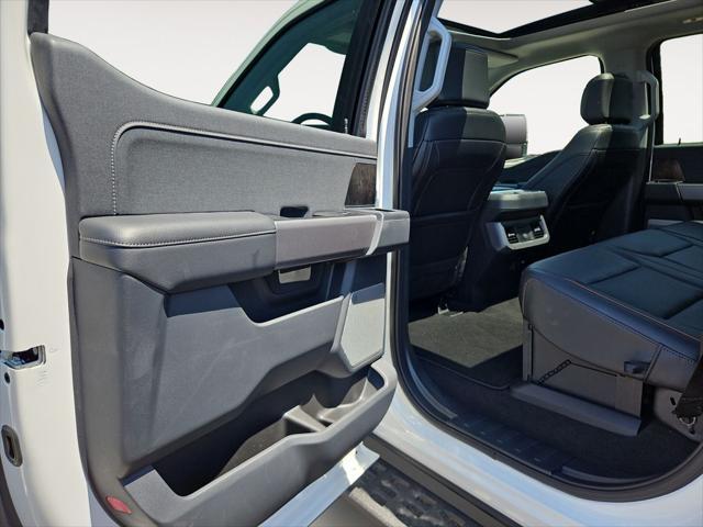 new 2025 Ford F-250 car, priced at $81,328