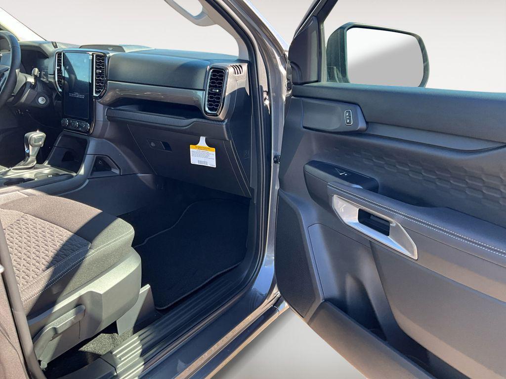 new 2025 Ford Ranger car, priced at $38,795