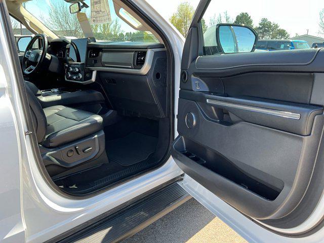 used 2024 Ford Expedition car, priced at $52,250