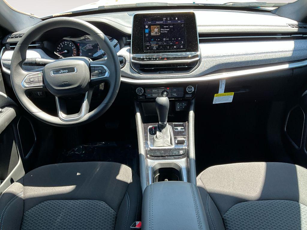 new 2025 Jeep Compass car, priced at $25,998