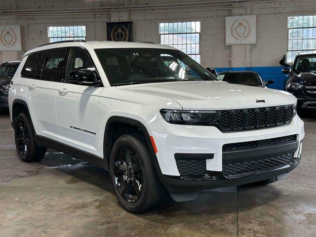 used 2023 Jeep Grand Cherokee L car, priced at $29,990