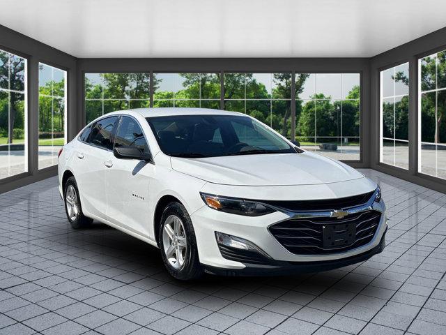 used 2019 Chevrolet Malibu car, priced at $10,990