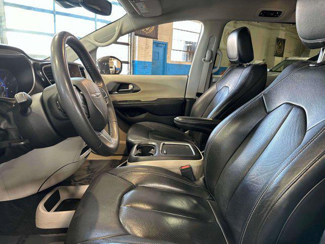 used 2022 Chrysler Pacifica car, priced at $17,990