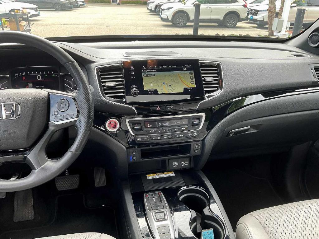 used 2022 Honda Passport car, priced at $32,945