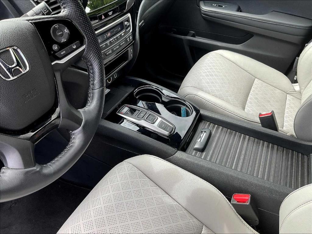 used 2022 Honda Passport car, priced at $32,945
