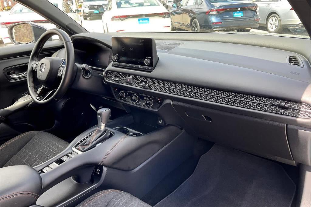 used 2025 Honda HR-V car, priced at $28,394