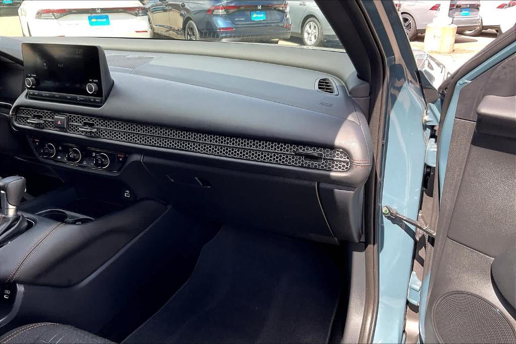 used 2025 Honda HR-V car, priced at $28,394