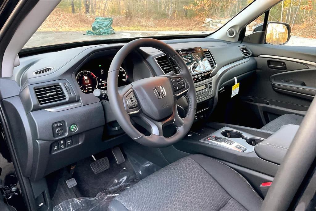 new 2025 Honda Ridgeline car, priced at $39,888