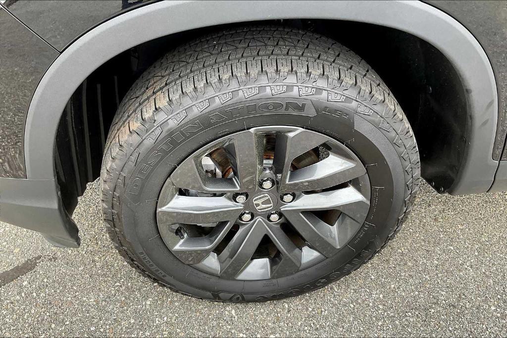 used 2024 Honda Ridgeline car, priced at $36,234