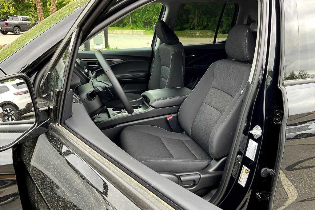 used 2024 Honda Ridgeline car, priced at $36,234