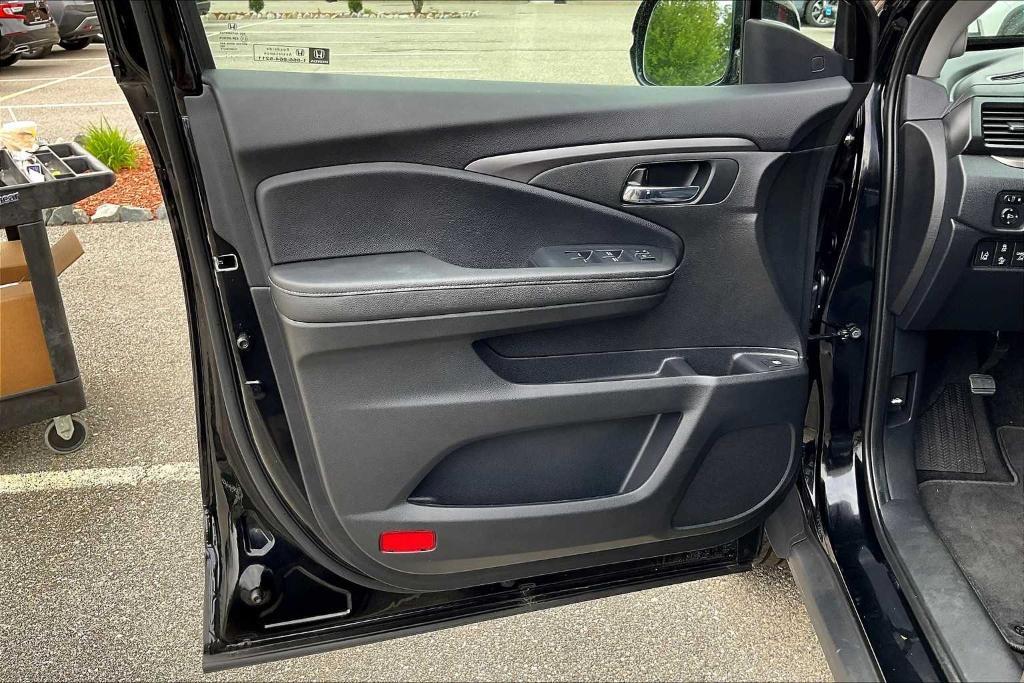 used 2024 Honda Ridgeline car, priced at $36,234