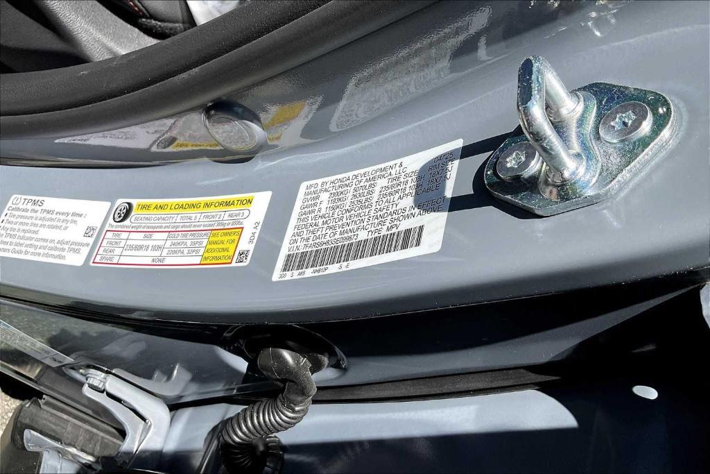 new 2025 Honda CR-V Hybrid car, priced at $41,000