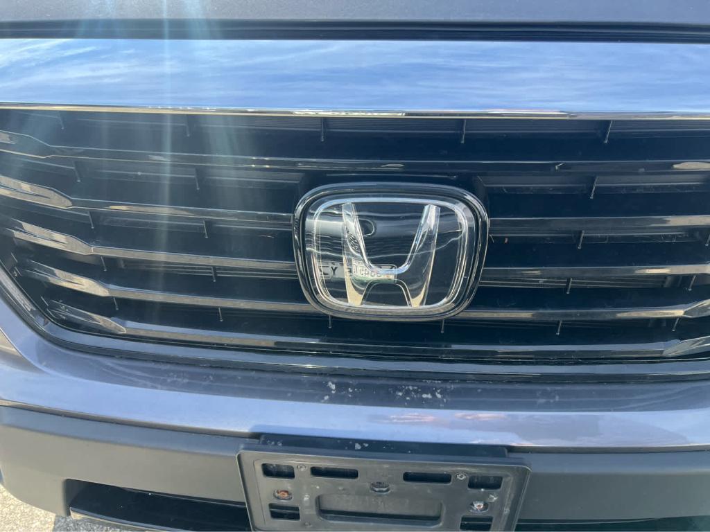 used 2022 Honda Ridgeline car, priced at $34,376