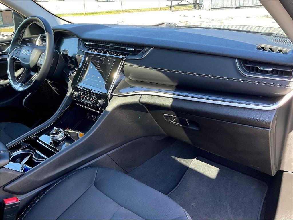 used 2022 Jeep Grand Cherokee car, priced at $25,685