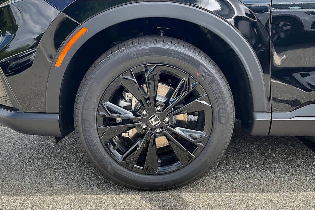 new 2026 Honda CR-V Hybrid car, priced at $43,645