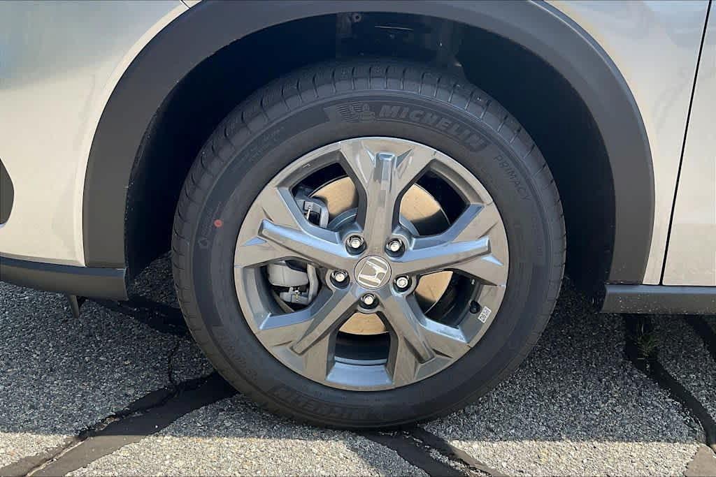 new 2026 Honda HR-V car, priced at $27,595