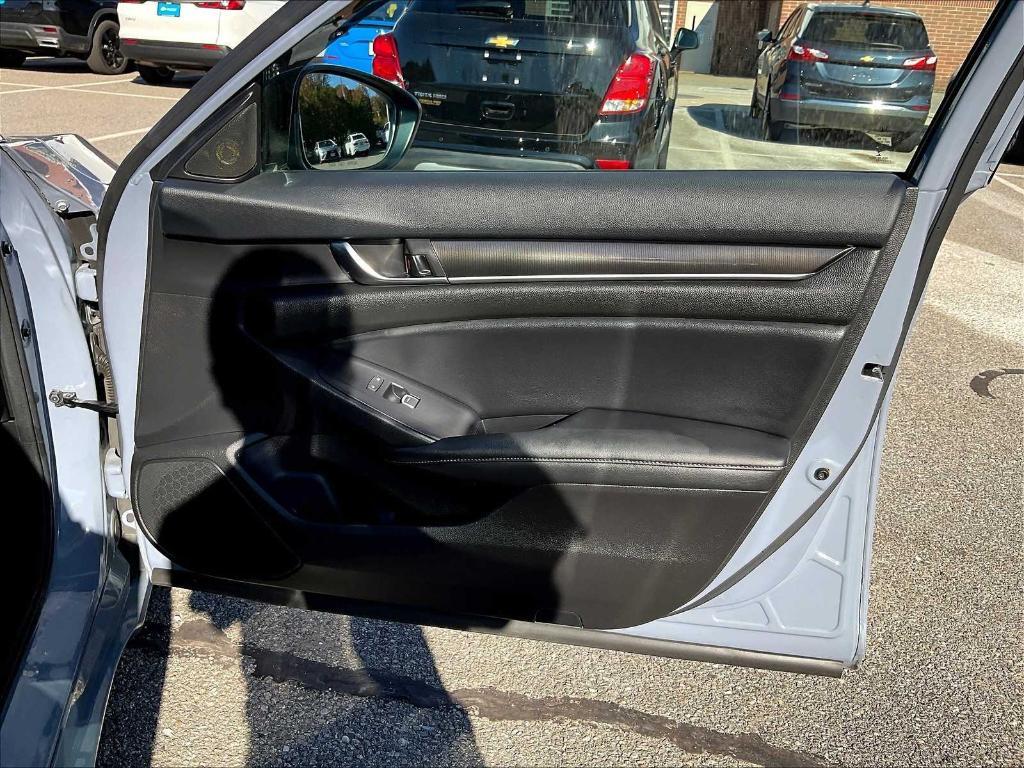 used 2022 Honda Accord Hybrid car, priced at $24,745