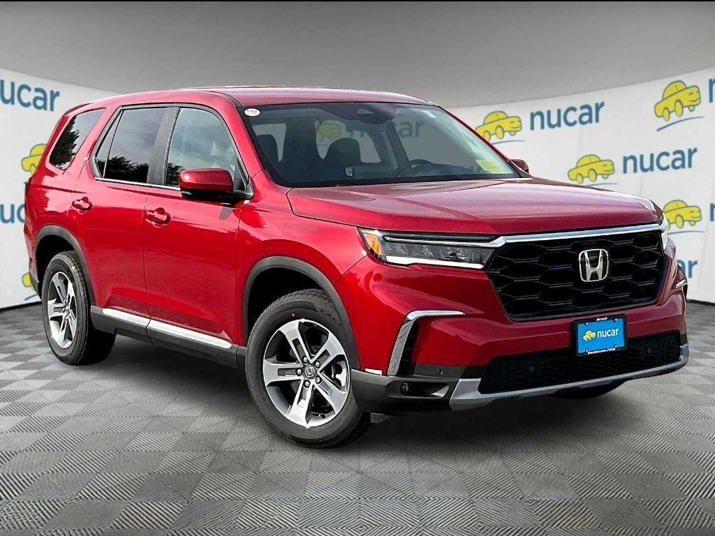 new 2025 Honda Pilot car, priced at $47,505