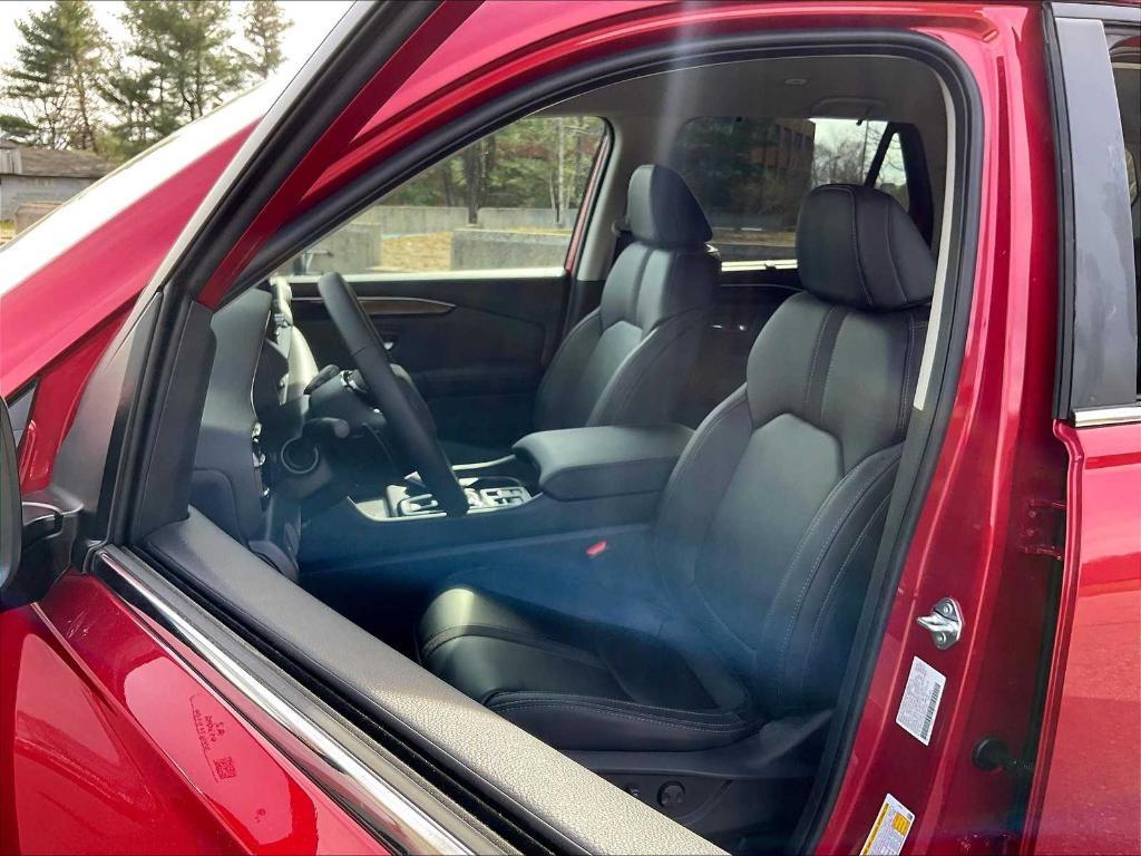 new 2025 Honda Pilot car, priced at $47,505