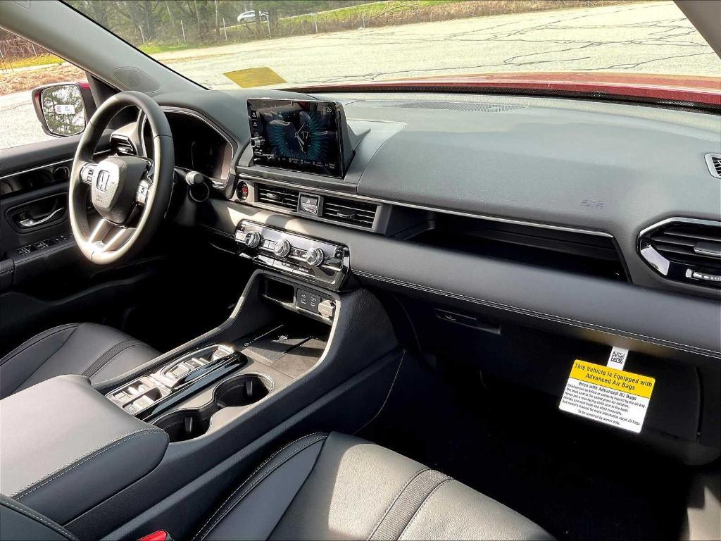 new 2025 Honda Pilot car, priced at $47,505