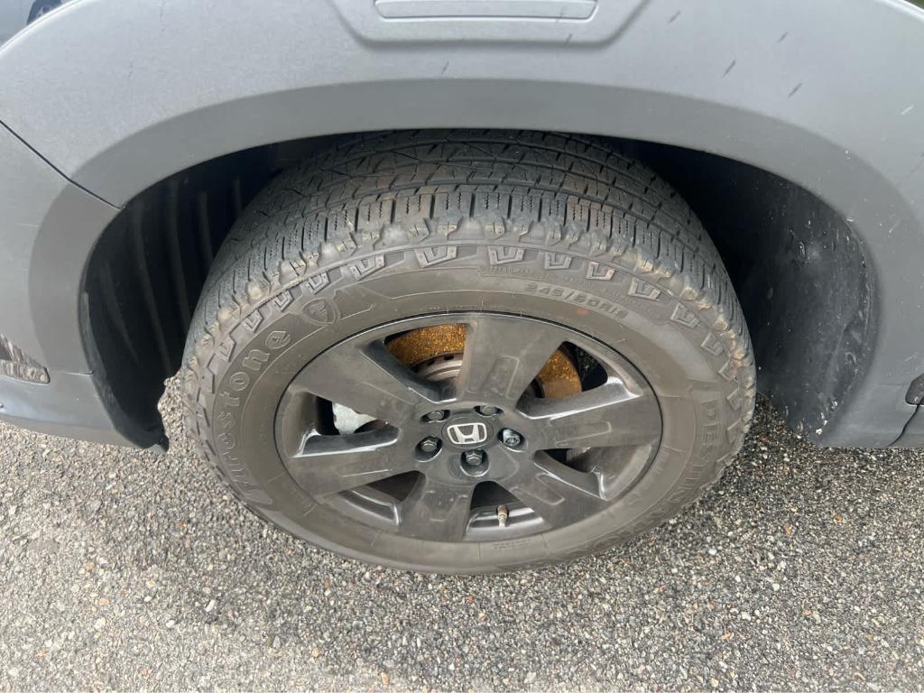 used 2022 Honda Pilot car, priced at $37,995