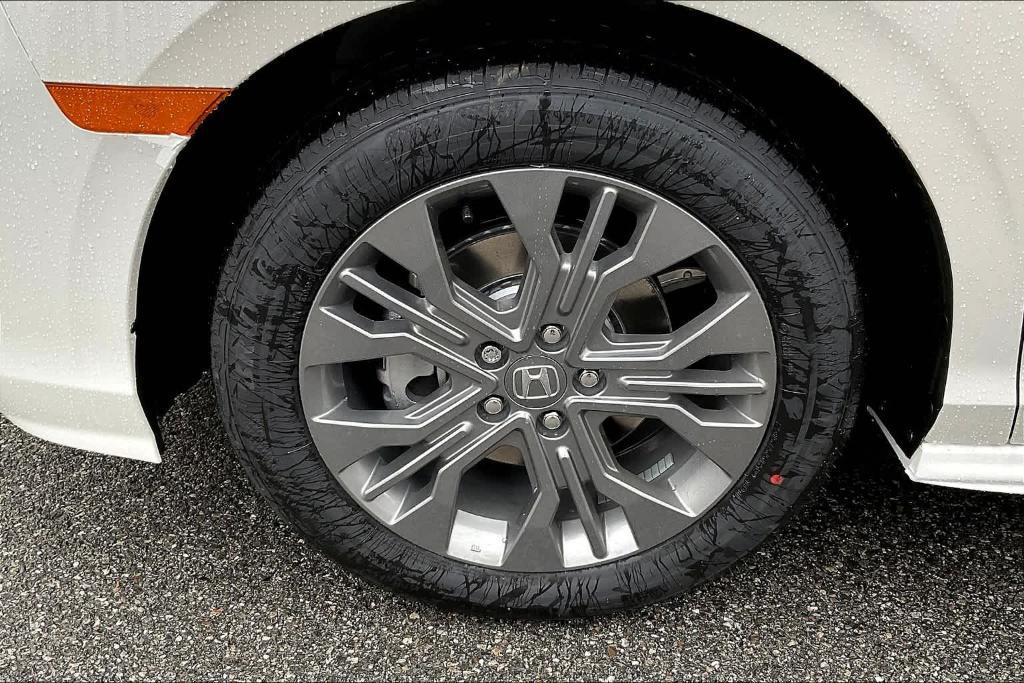 new 2025 Honda Odyssey car, priced at $48,815