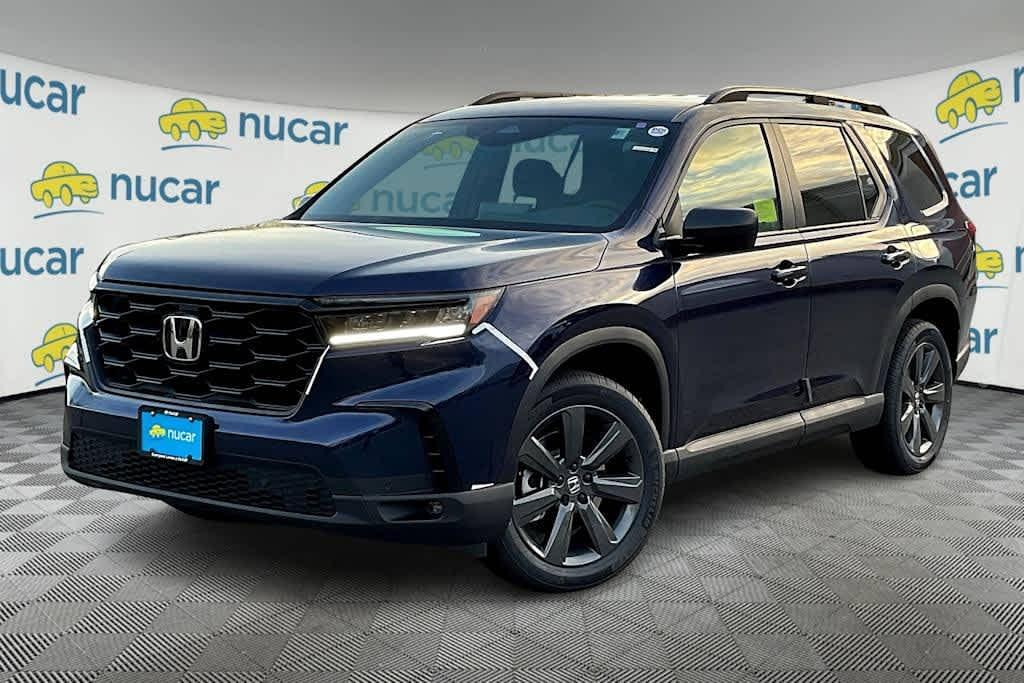 new 2025 Honda Pilot car, priced at $43,750