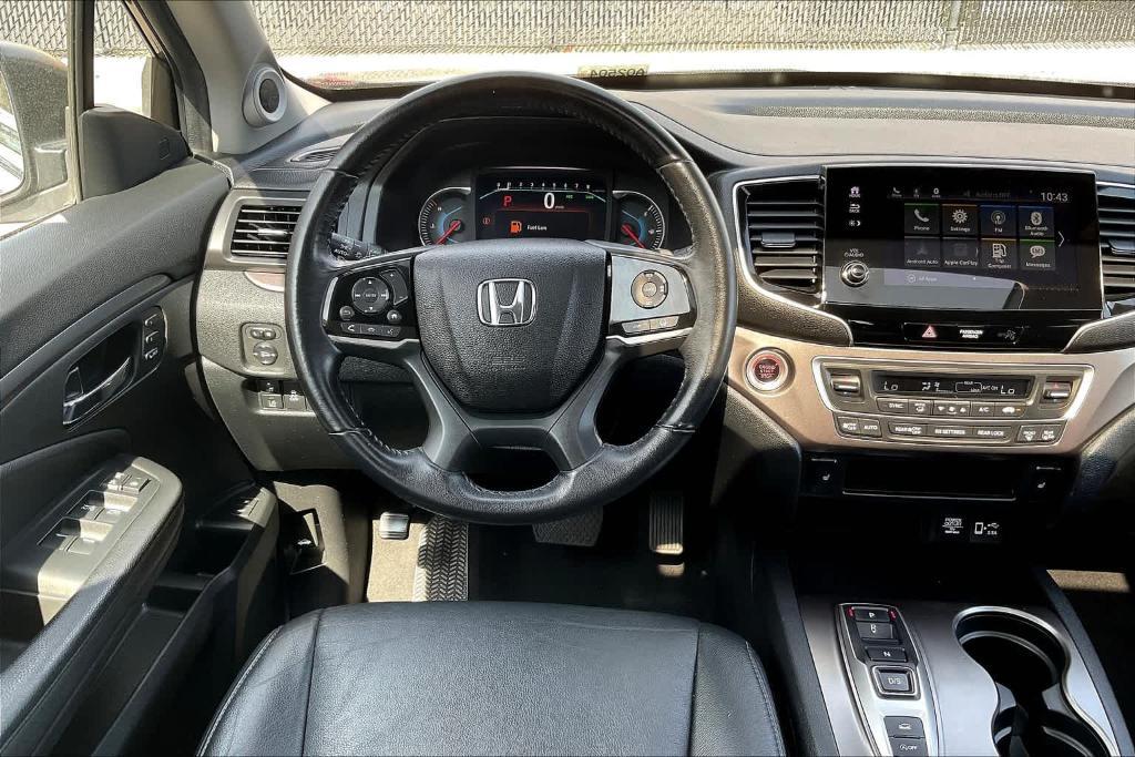 used 2022 Honda Pilot car, priced at $31,995