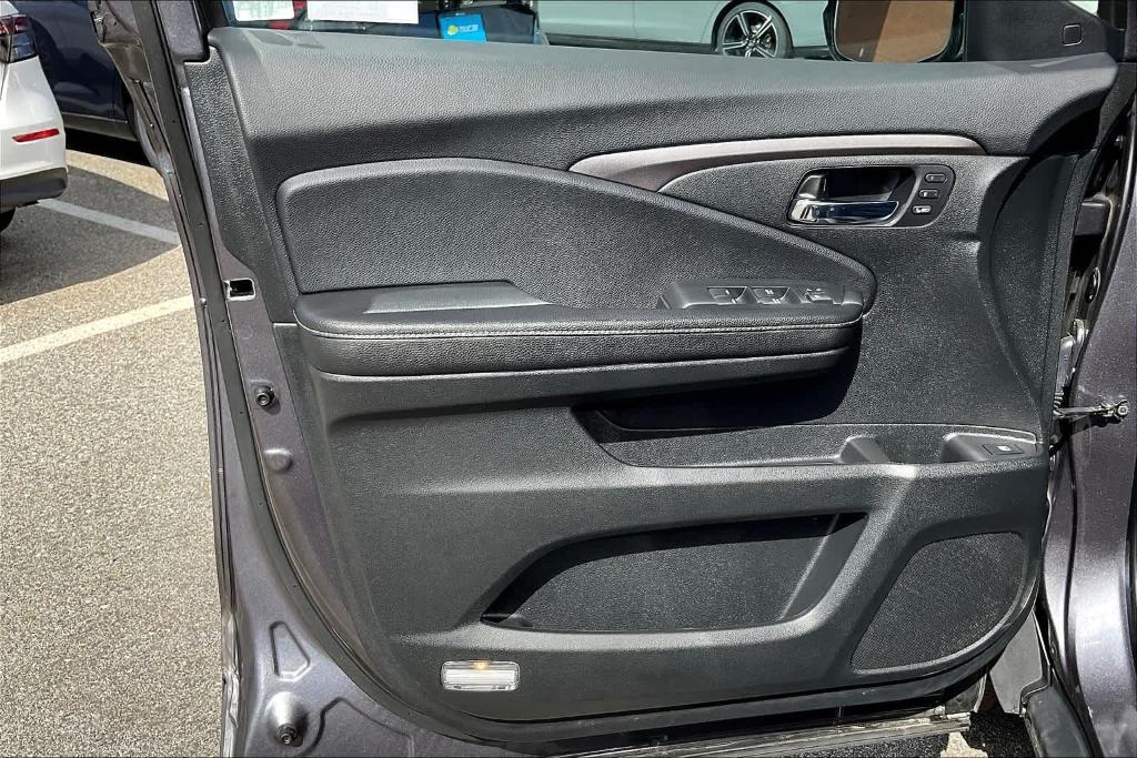 used 2022 Honda Ridgeline car, priced at $31,417