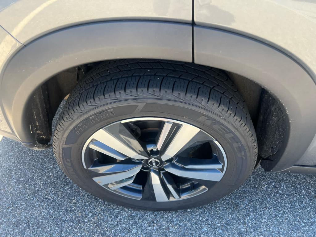 used 2023 Nissan Rogue car, priced at $26,988