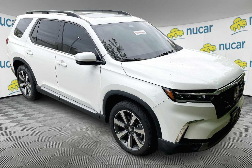used 2023 Honda Pilot car, priced at $48,539