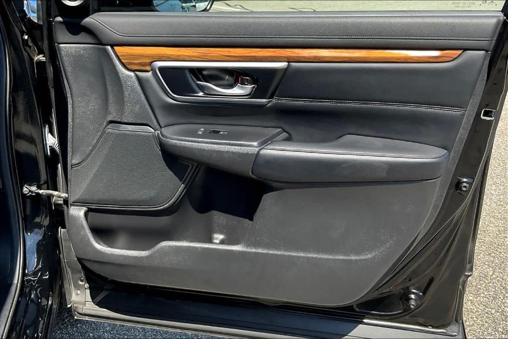 used 2021 Honda CR-V car, priced at $26,988