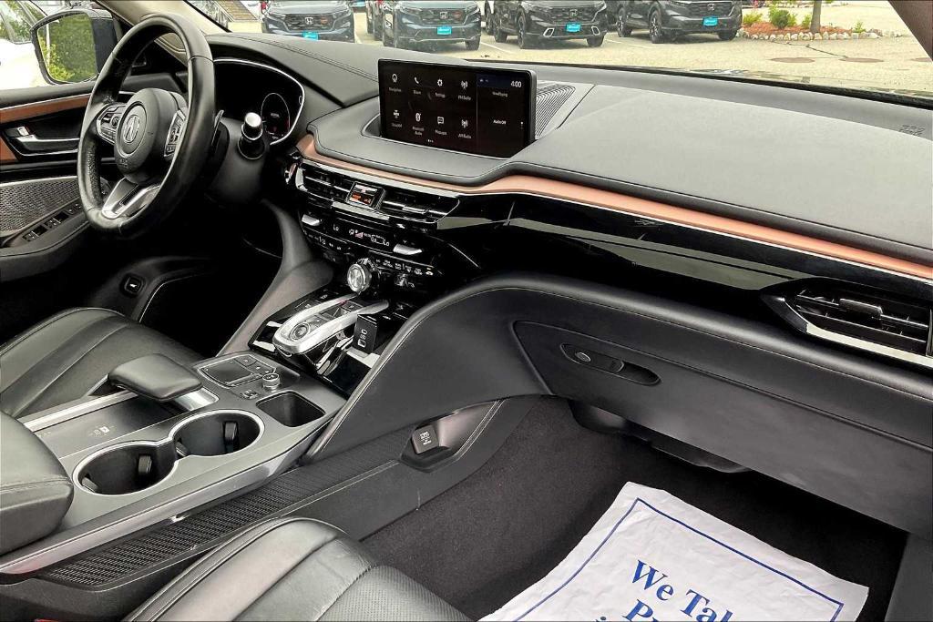 used 2022 Acura MDX car, priced at $39,731