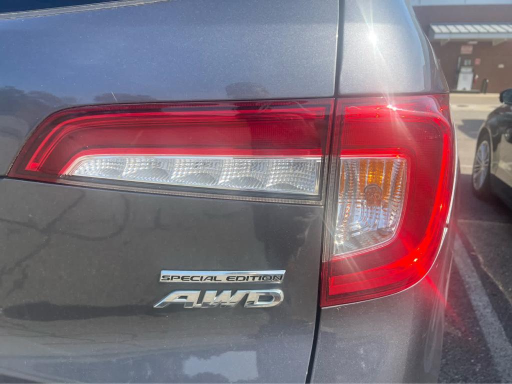 used 2022 Honda Pilot car, priced at $30,288