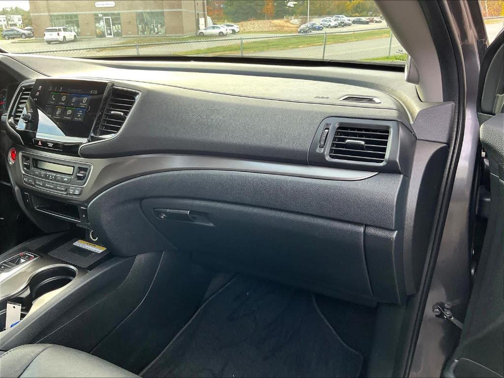 used 2022 Honda Pilot car, priced at $30,288