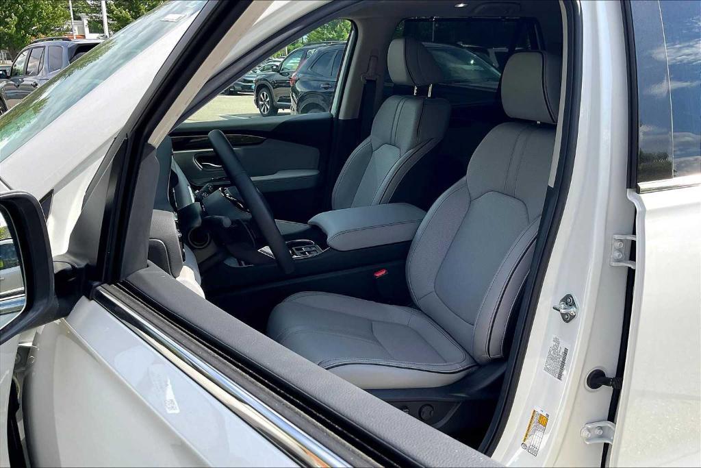 new 2025 Honda Pilot car, priced at $54,985