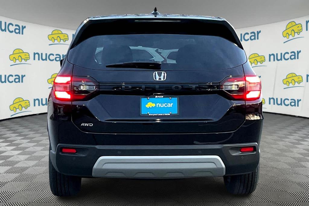 new 2025 Honda Pilot car, priced at $46,995