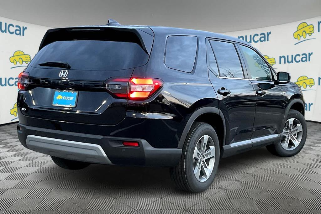 new 2025 Honda Pilot car, priced at $46,995