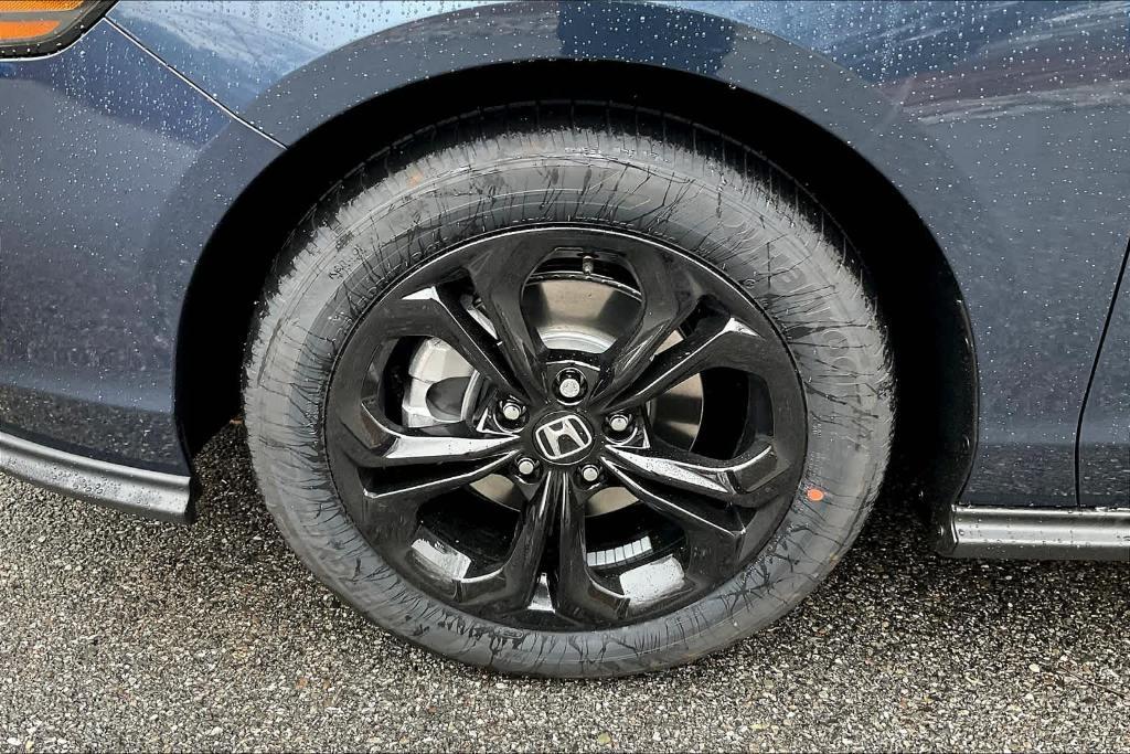 new 2025 Honda Accord car, priced at $31,710