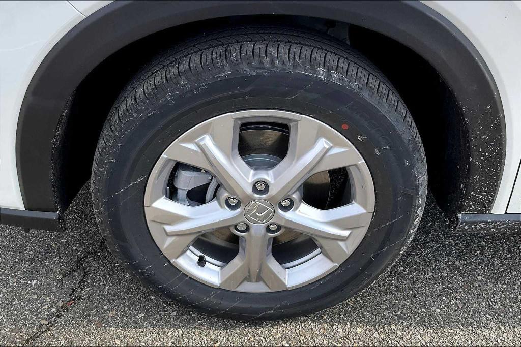 new 2025 Honda HR-V car, priced at $28,750