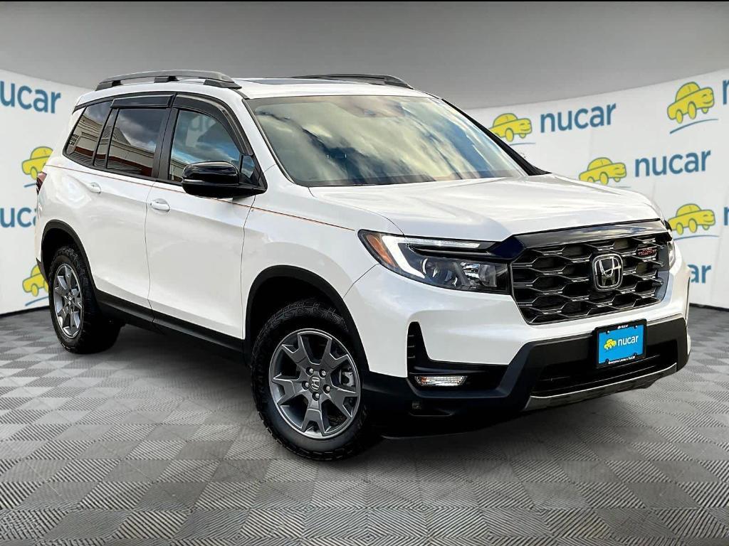 used 2025 Honda Passport car, priced at $39,743