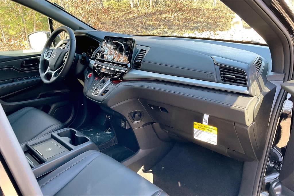 new 2025 Honda Odyssey car, priced at $45,415