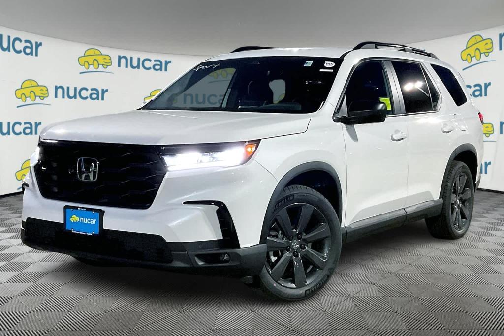 new 2025 Honda Pilot car, priced at $44,150